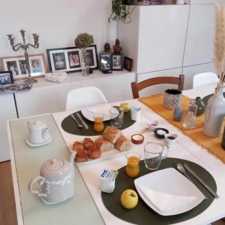 Oda ve Kahvaltı La Dolce Lucie
